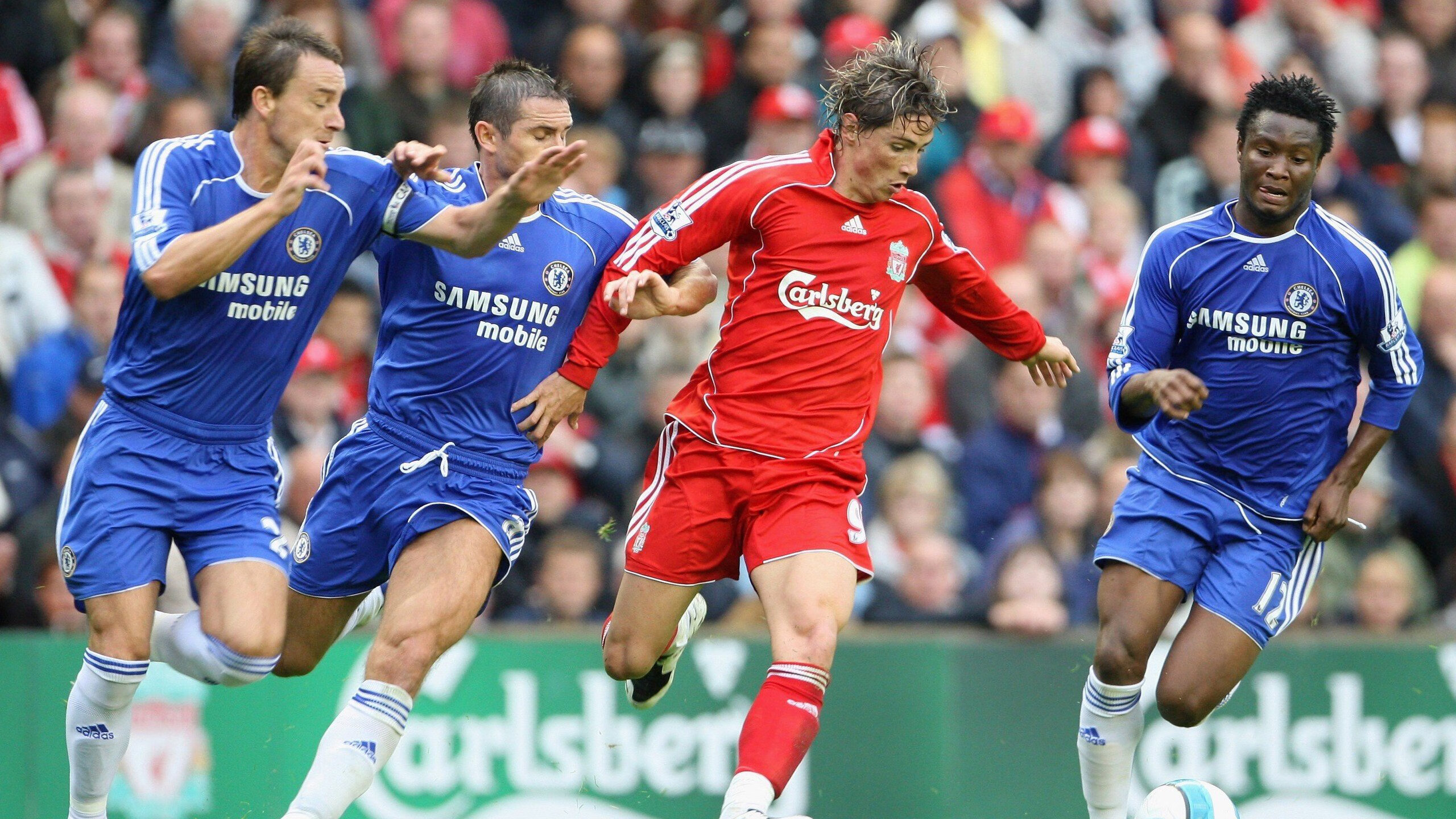 TheShy连续三场比赛得分超过重返赛场，拜仁不断突破！观众掌声雷动