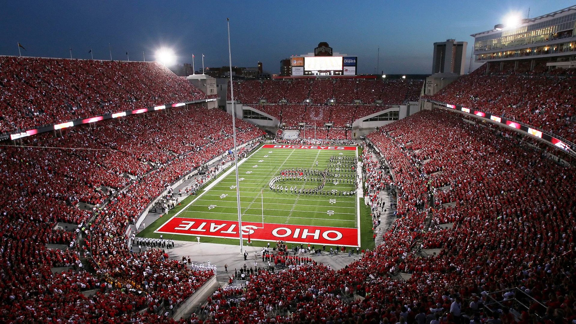 IG引发争议!,JackeyLove官方宣布晋级下一阶段新规赛场气氛高涨